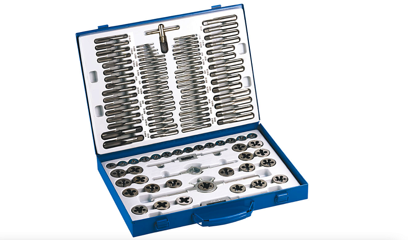 Набор  М2 - М18 ручных метчиков, плашек, воротков 110 шт Fervi